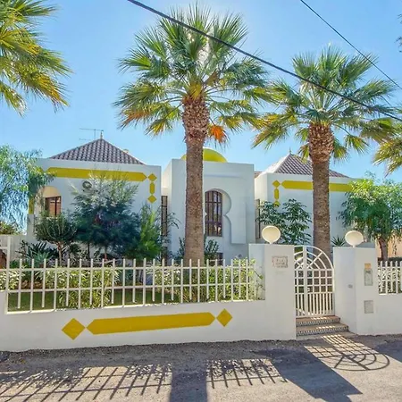 Holiday home Albuar Mit Eigenem Pool *